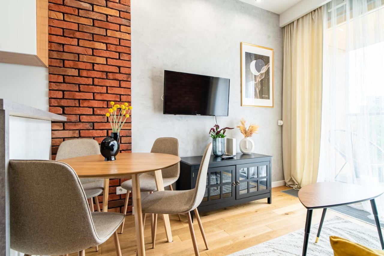 Apartamentysnu, Wola Premium II Z Parkingiem Warszawa Exteriör bild